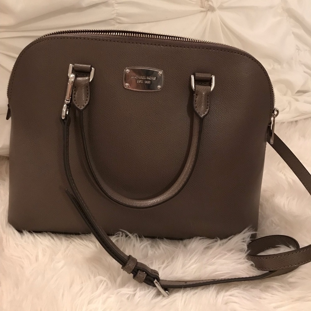 Michale kors bag